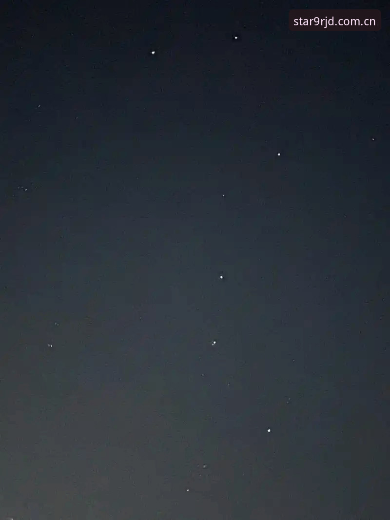 星空APP四年老用户实测：第四季官网安卓下载的版本演变与使用心得
